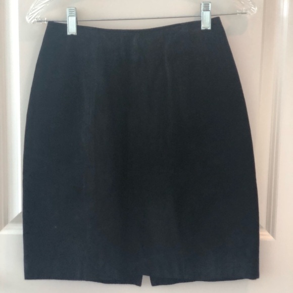 Chia Suede Leather Skirt Size 8 - Picture 7 of 13